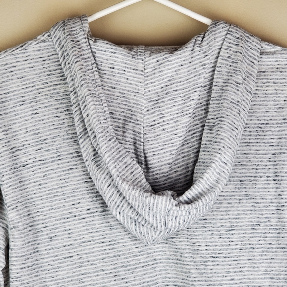 Kenneth Cole Reaction Striped Knit Hoodie - Size M - Picture 4 of 6